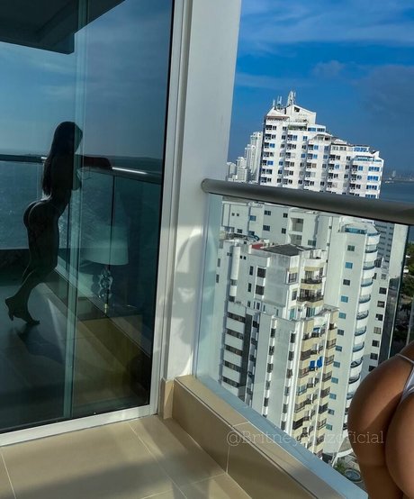 カーリーエボニーオンリーファンズ えろ ギャラリー