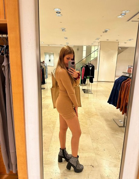 sexycheerry 高品質のポルノスター 画像