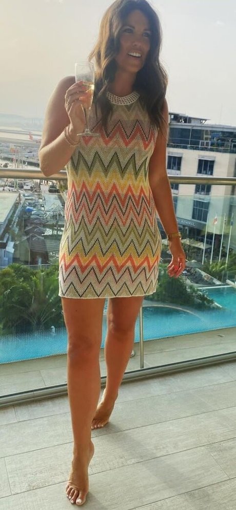 Becky Ives ホットなモデル 画像