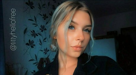 kykyfree 美しいモデル 画像