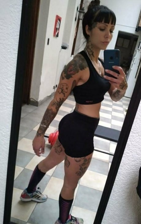 melodyhotttbaby 写真集