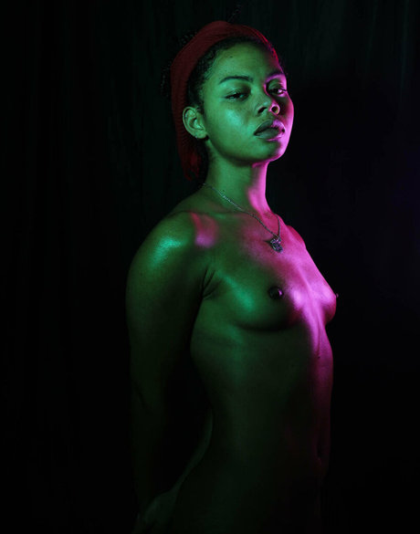 freyalasirenn セックススター 画像