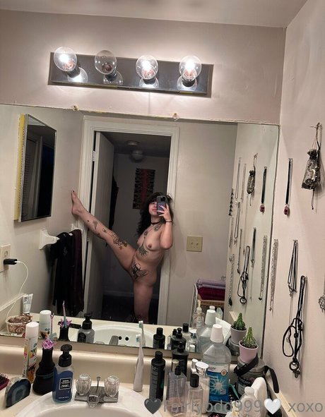 精子オンリーファン ホット 画像