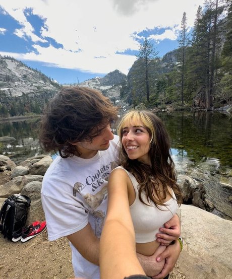 Tiana Renay 完璧なモデル 写真