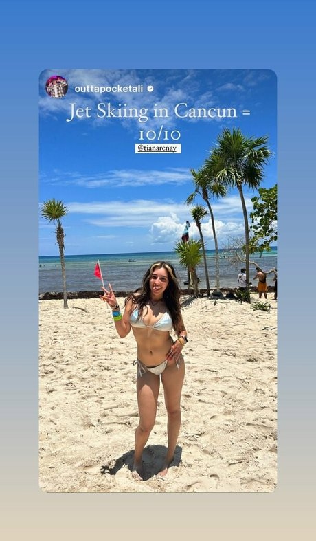 Tiana Renay トップスター ギャラリー