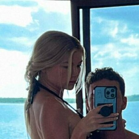 異人種間XXX オンリーファンズ ホット裸 画像