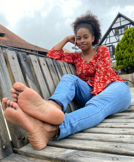 kittnsoles アダルトスター 写真