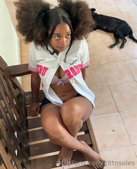 kittnsoles 美しいモデル 写真