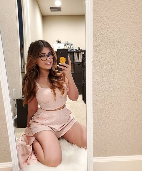 yourprincesslol アート女優 写真