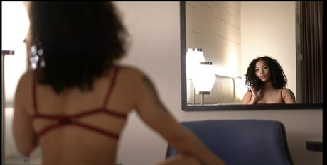 Tiannarogers5 エロティックなスター 写真