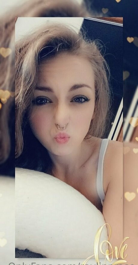 ニューハーフのディープスロートオンリーファンズ ホットセクシー 写真