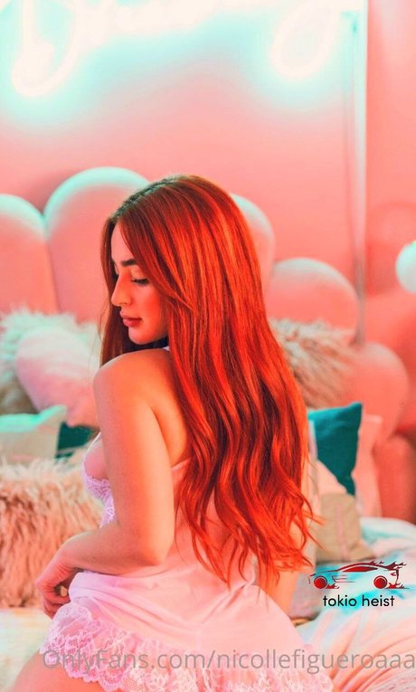 フィットネスコーチオンリーファンズ ホットヌード 写真