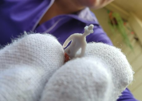 小さいチンポのシーメールオンリーファンズ 無料ポルノ 画像