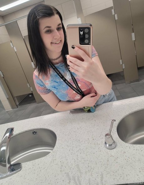 blisscatalog ホット女優 写真