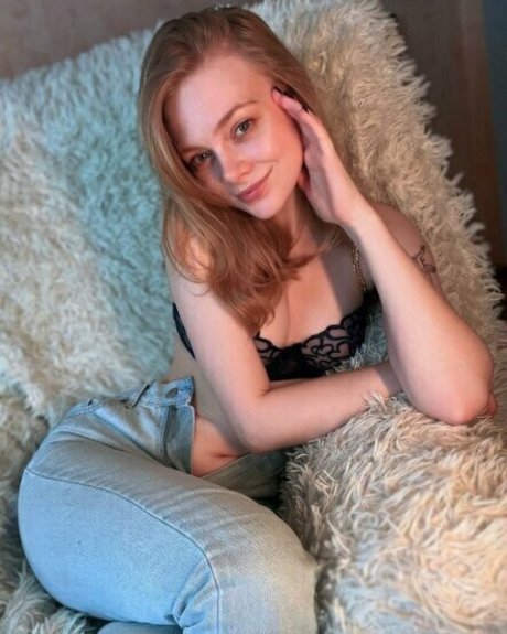 曲線美のxxx オンリーファンズ 無料セクシー 写真