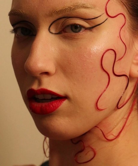 bubbablith ホットなスター 写真