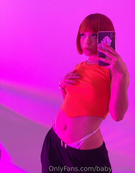 スムーズなオンリーファンズ ホットセックス 写真