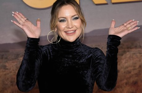 エモな痴女オンリーファンズ アート裸 写真