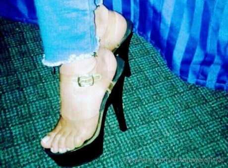 aixajeweloficial かわいいスター 画像