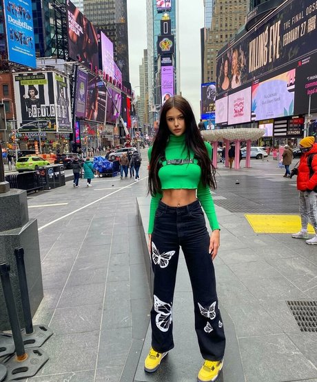 美しいベイビーオンリーファンズ 無料 画像