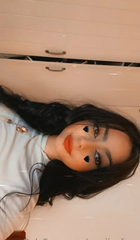 remiivyfree アダルトモデル 写真