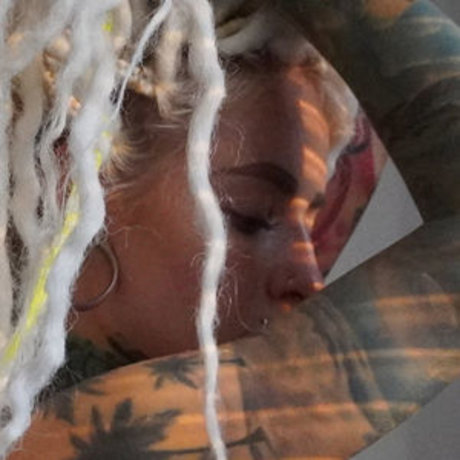 Bantik Boy セクシーモデル 画像