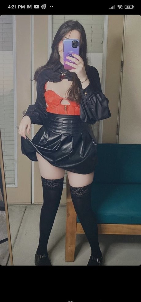 Adina luna セックススター 画像