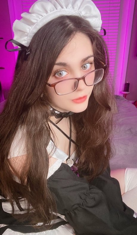 日本の熟女オンリーファンズ 無料 画像