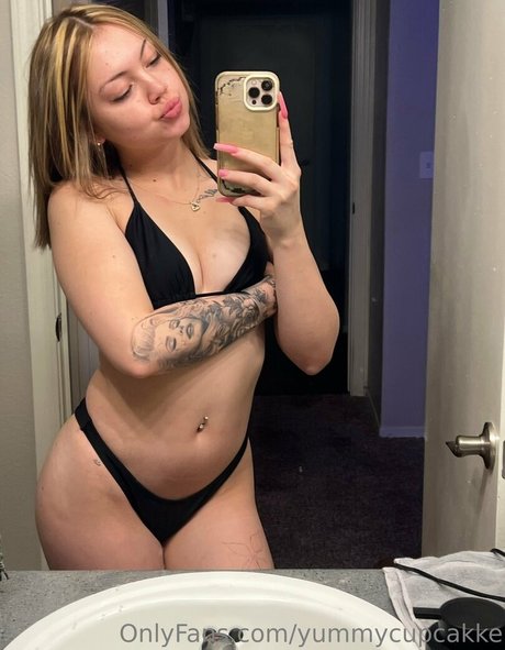 monicamoore69 ヌードモデル 写真