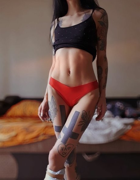 Satana696969 完璧なスター 画像