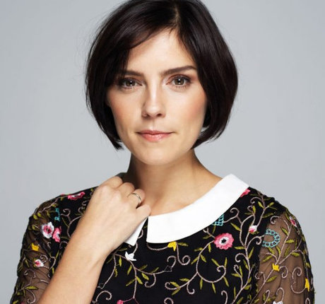 Annabel Scholey 独占女優 写真