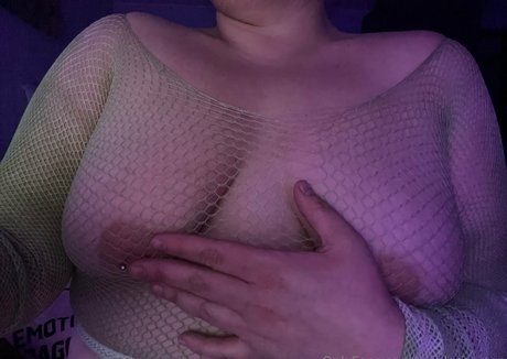 nicoleriverton ポルノ女優 写真