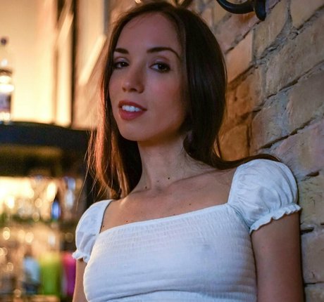 nina love1 free ポルノスター ヌード 画像