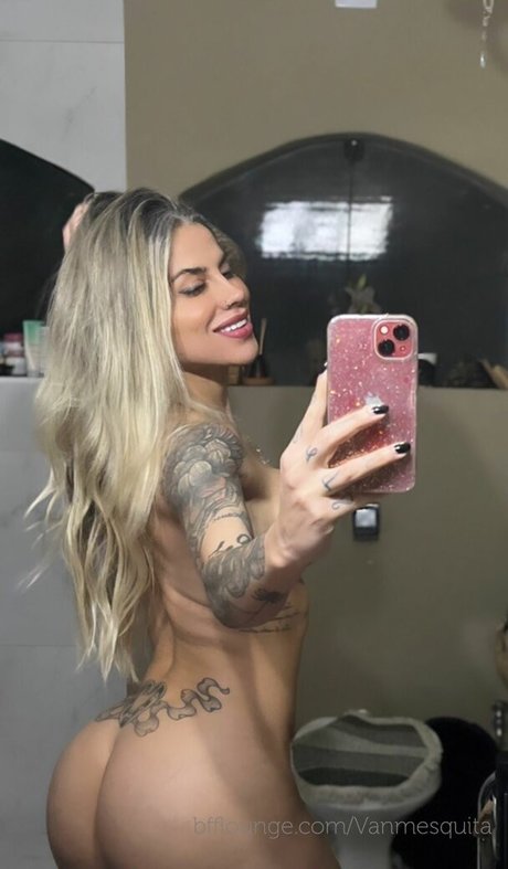 Vanessa Mesquita ポルノモデル 画像