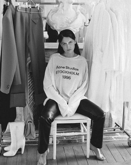 Laetitia Casta エロティック女優 写真