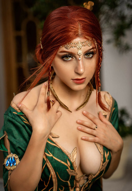 Asia Carfi 最高のモデル 写真