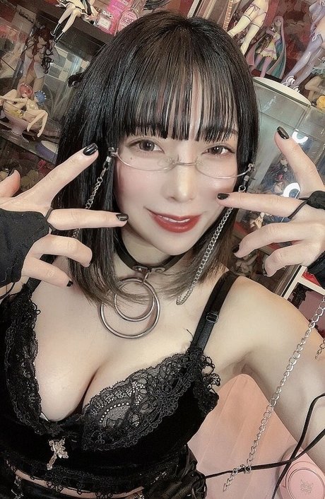 ランジェリーファックオンリーファンズ アートポルノ ギャラリー