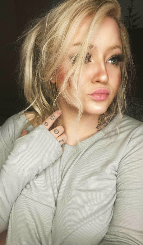 blondekittycattt ポルノスター アダルト 画像