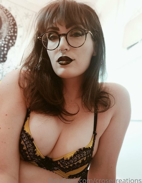 crosecreations ヌード女優 写真