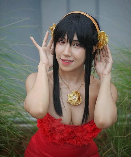 Refeen アダルトスター 写真