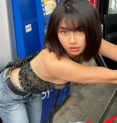 Vi haiyenn ポルノモデル 画像