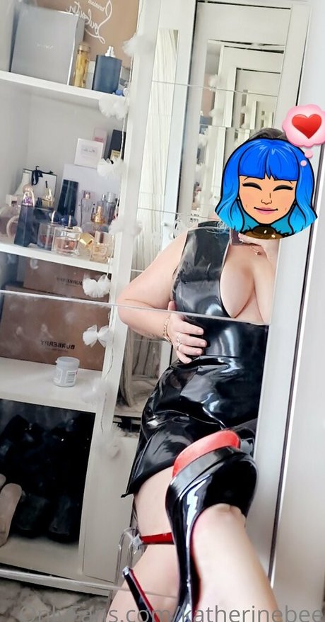 beckybeeofficial ホットスター 写真