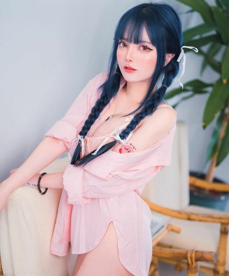 ジンジャーティーンオンリーファンズ セクシー裸 写真