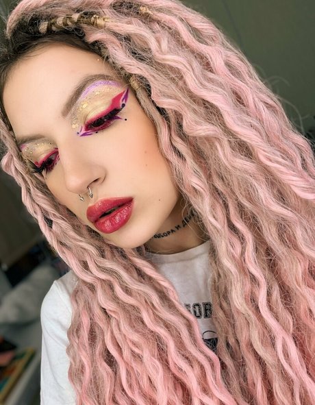 巨乳アマチュアオンリーファンズ 無料ポルノ 写真