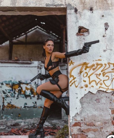 Anja Blagojevic 最高のスター 写真