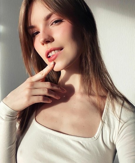 Anastasia Ditmar HDモデル 写真