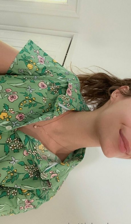 kattinthehatfree ヌード女優 写真