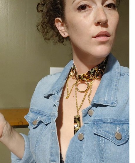 POV 熟女 オンリーファンズ 限定 画像