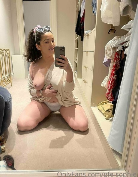 本物のオンリーファンズ セクシー 画像