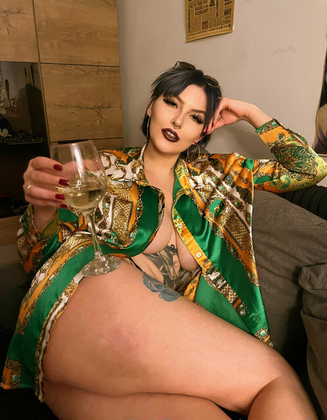 ms mecha 素敵なモデル 写真